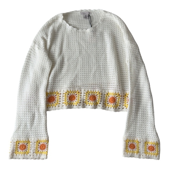 Sincerely Jules Boxy Daisy Sweater Crochet Cropped Size L Hippie Bohemian - Picture 1 of 6